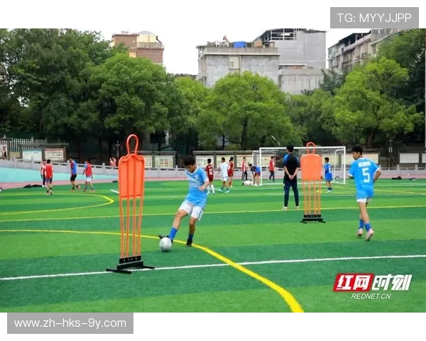 湘E足球：从地方联赛到职业赛场的崛起与挑战